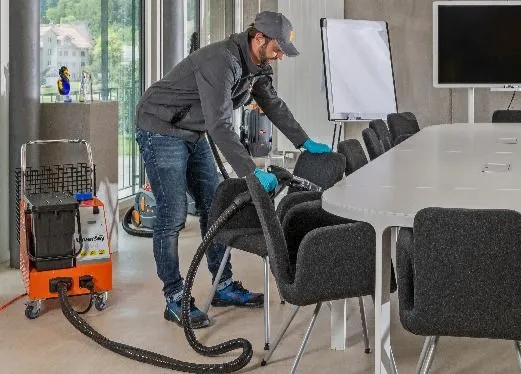 Generatore di vapore professionale Diversey TASKI Steam SV4 DISPONIBILE IN 20 GIORNI LAVORATIVI