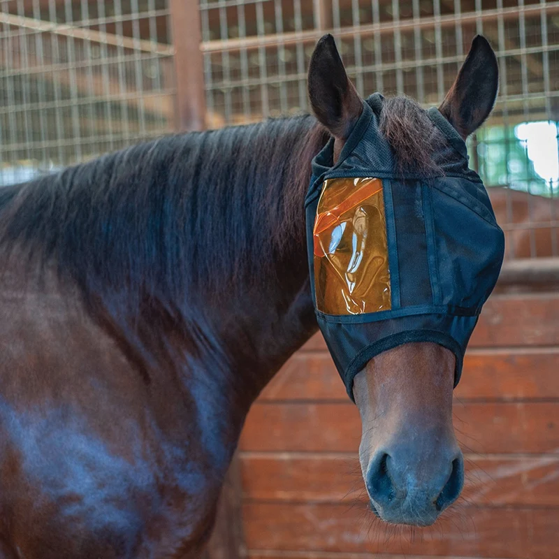 Masque Xpert Equine® REM (Restoration Equine Mask) – Protection UV et lumière bleue pour chevaux