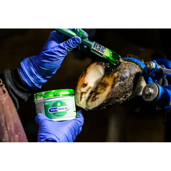 Intra Hoof-Fit gel - 330 ml - incl. borstel