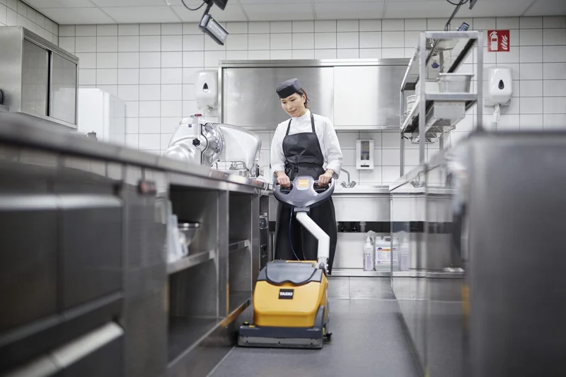 Lavasciuga pavimenti Diversey TASKI swingo 350 B DISPONIBILE IN 20 GIORNI LAVORATIVI