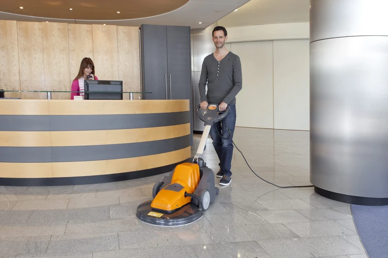 Monospazzola Diversey TASKI ergodisc 2000 DISPONIBILE IN 20 GIORNI LAVORATIVI