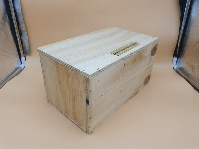 Bloc d'élevage pour perruches ondulées / inséparables