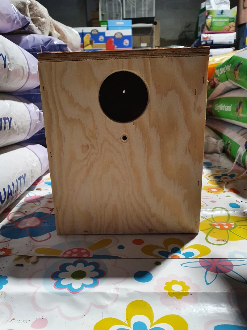 Nichoir petites perruches 20 x 20 x 30