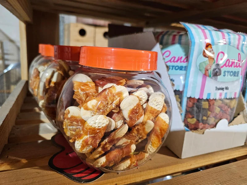 Duvoplus wraps au poulet et biscuits 400 grammes ± 52 pièces