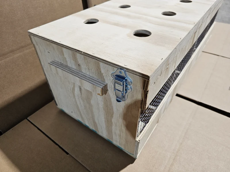 Caisse de transport en bois (solide et durable)