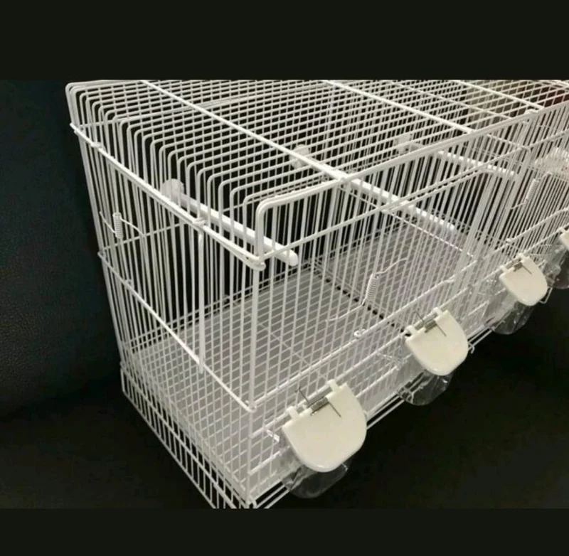 Cage d'élevage blanche empilable 60x25x35 (1 boîte de 6 pièces)