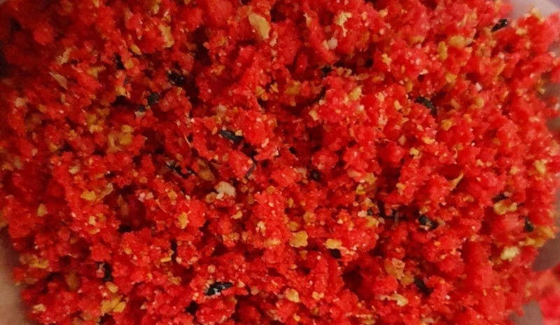 Bird-X Pâtée aux oeufs rouge 1kg