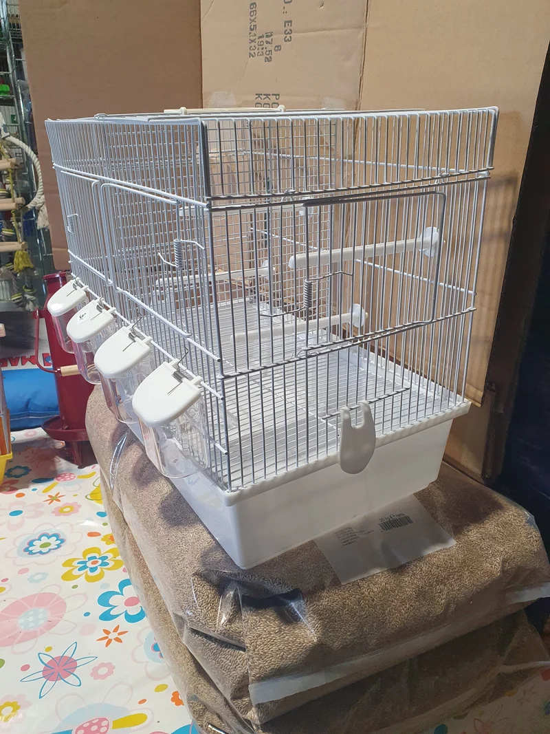 6 cages d'élevage empilables en fil de fer blanc (avec grille de fond)