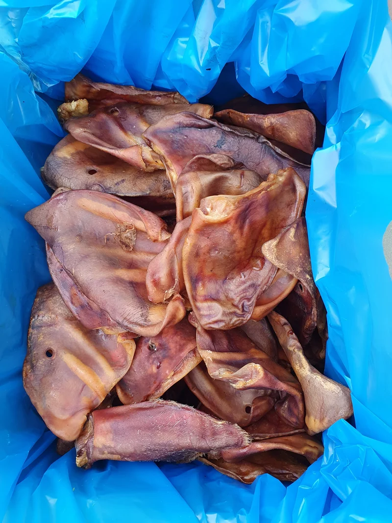 Oreilles de porc fumées - Friandises pour chiens - 10 pièces