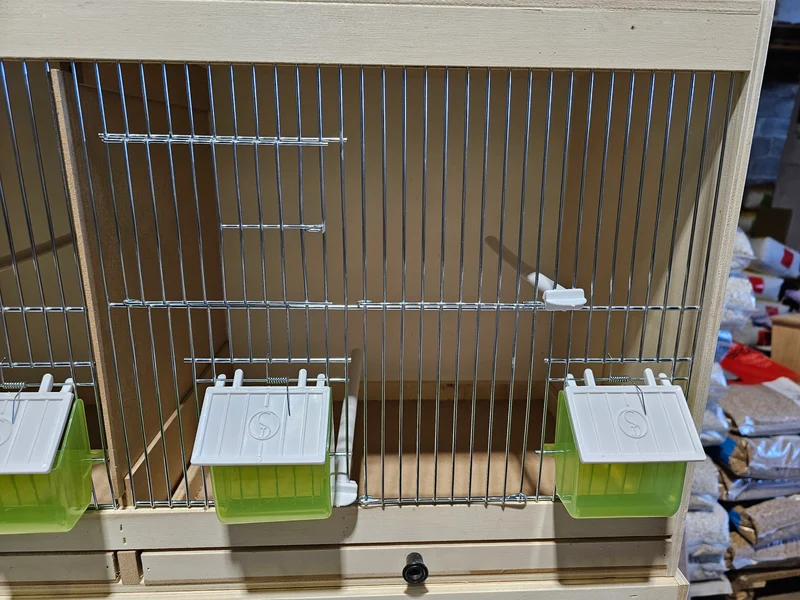 Cage d'élevage en bois 120 cm 3 pièces - Avec couvertures avant et gamelles (ARTICLE VOLUMINEUX)