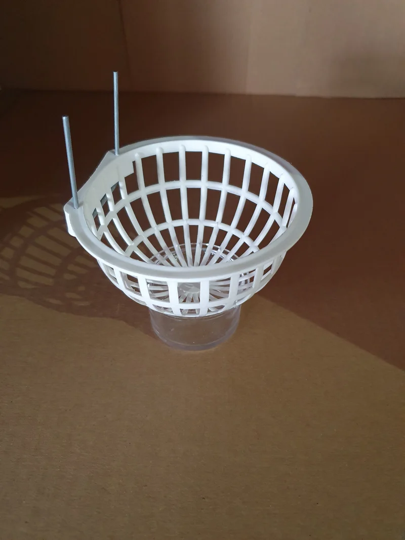 Nid en plastique, crochets en fil de fer, blanc Ø 10 cm