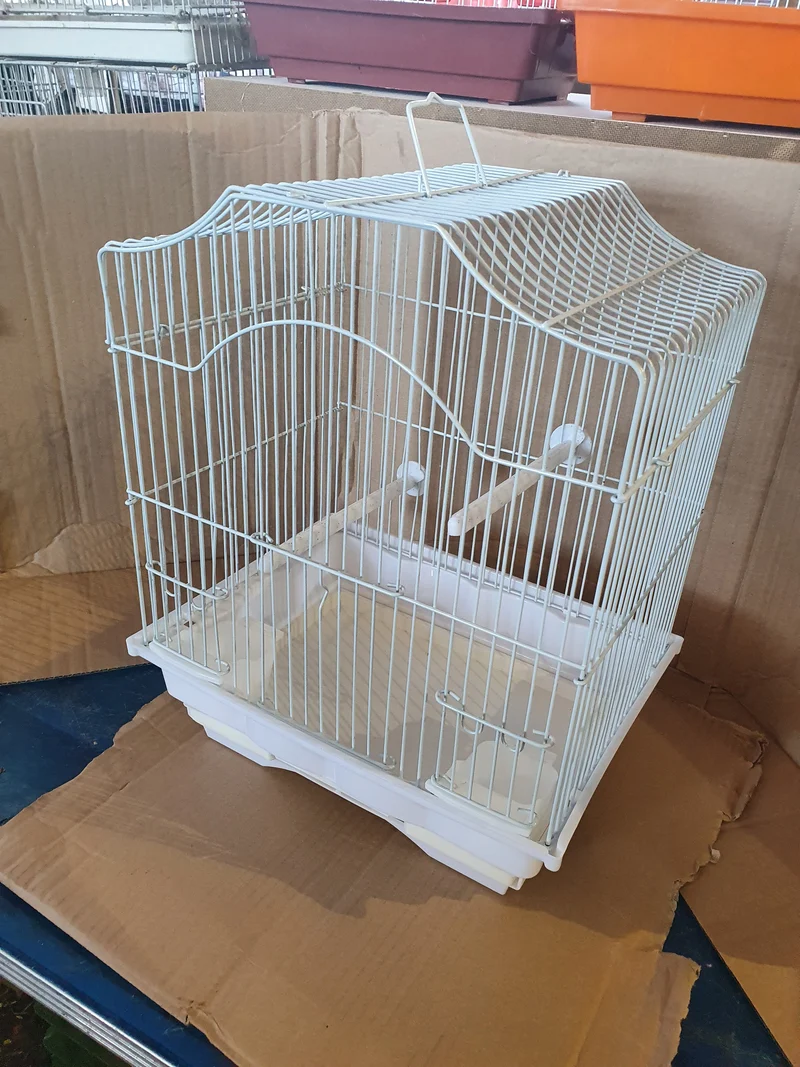 Petite cage blanche 30x23x38