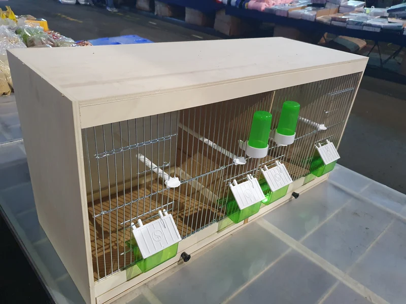 Cage d'élevage en bois, avec couvercles/pots d'alimentation 80x40x30cm