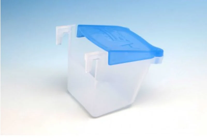 Couvercle bleu pour mangeoire individuelle