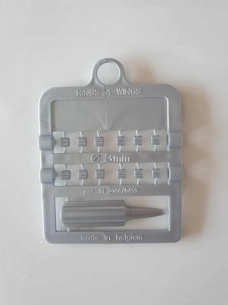 Anneaux fendus EZ Birds (Ø 3 mm) (12 sur carte) 1er
