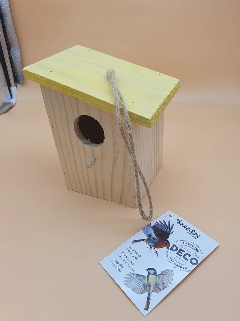 Maison d'oiseau de jardin