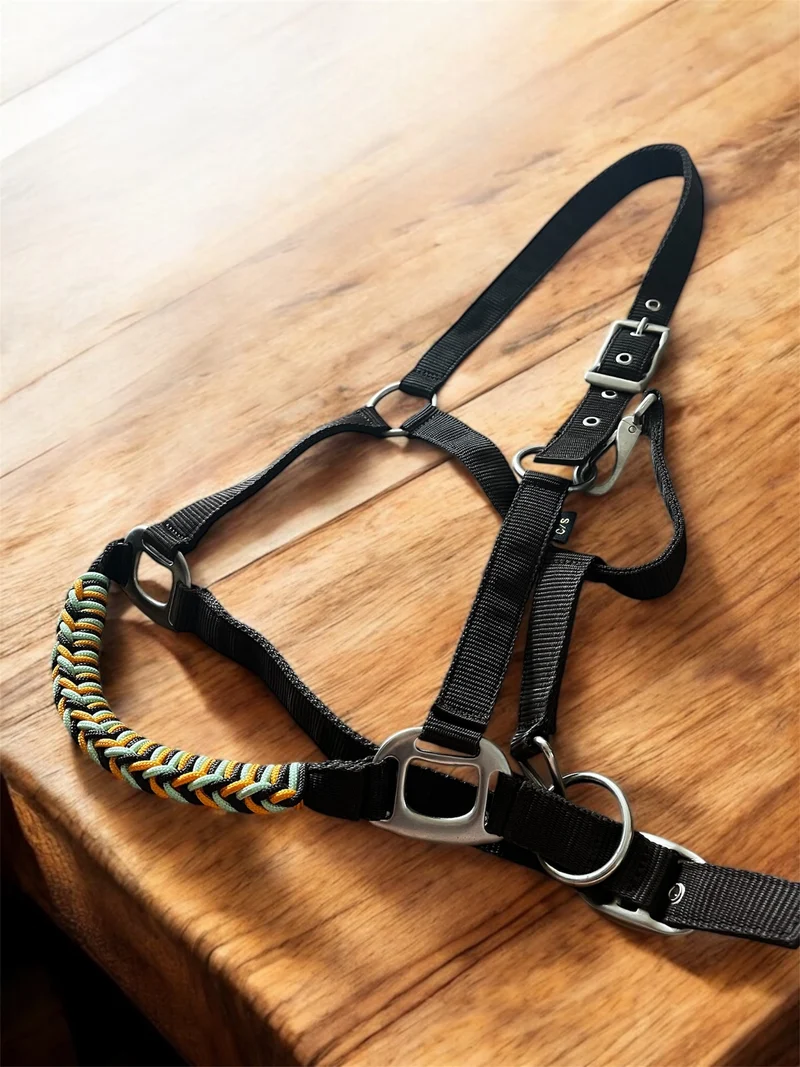 Licol cheval Norton taille Cob avec muserolle tissée à la main
