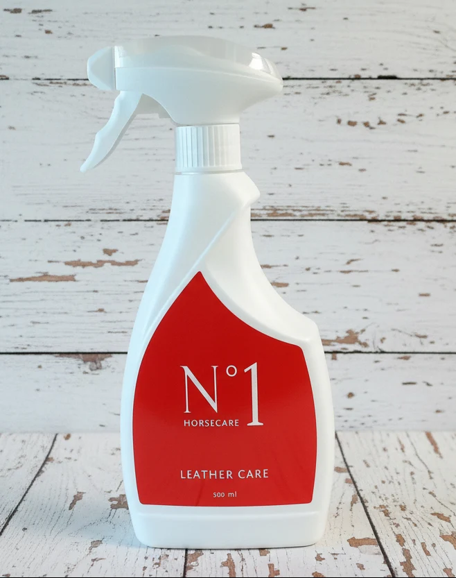 Soin du Cuir leather care N°1 en Spray – Nettoyant & Protecteur Sellerie