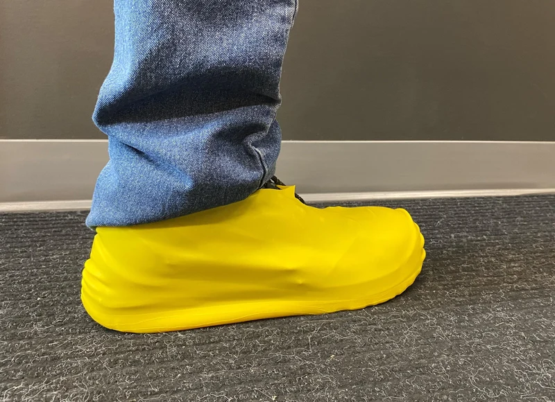 Couvre-bottes jaune (chausson)