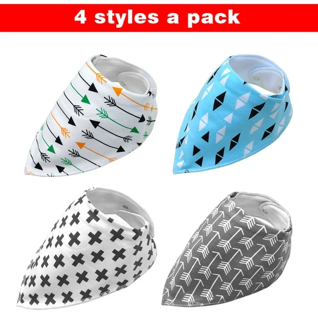 Dog Bandana Puppy Cat 4pcs/lot / Collare / bandana per cani e gatti 4 pezzi