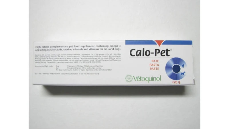 Calo-Pet Pasta 120g integratore alimentare e calorico che contiene oligoelementi e vitamine per cani e gatti. nutritional and caloric supplement containing trace elements and vitamins for dogs and cats.