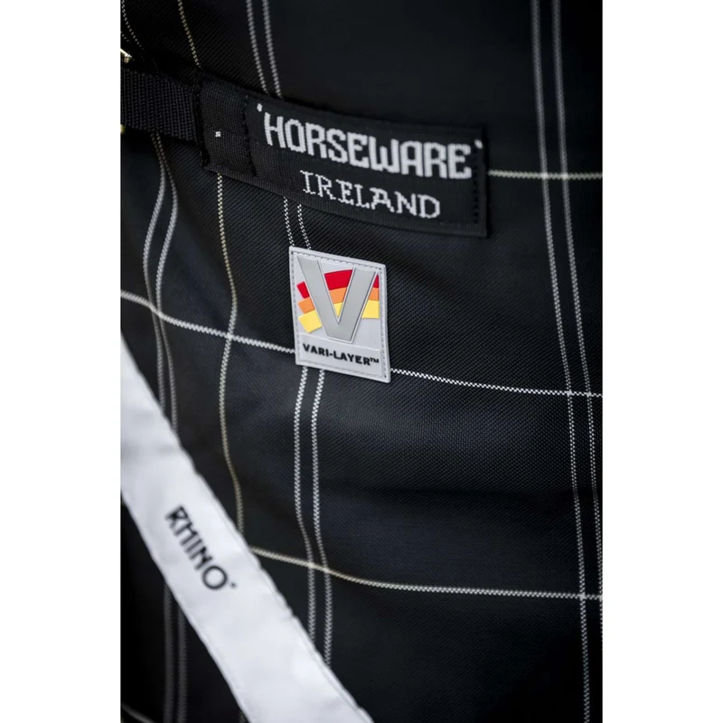 Rhino Wug Turnout Medium Varilayer 250g Black/Grey/White Check/Gray